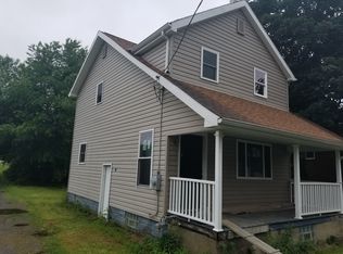 9 Community Springs Dr, Rochester, PA 15074