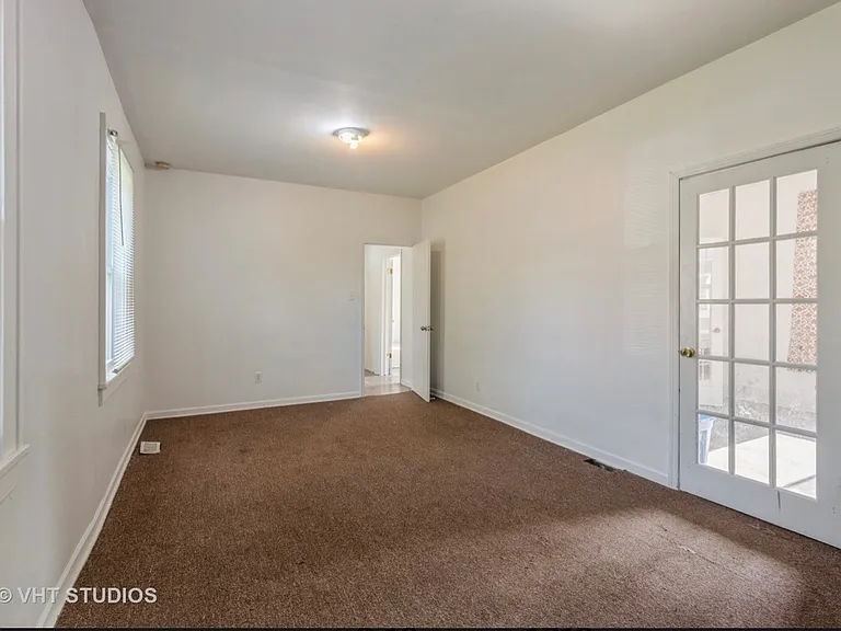 268 W Lincoln Hwy — Photo 9