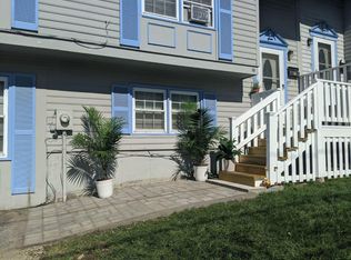 10 Myrick Ave, Worcester, MA 01605