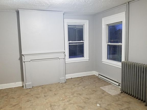 3rd image of 18 City Ter #2