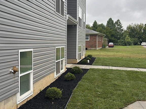 2nd image of 4902 Cawood Dr
