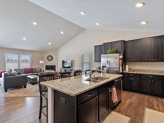 2nd image of 4506 Cobalt Dr