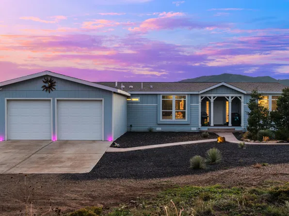 42 Torreon Heights Rd W, Estancia, NM 87016