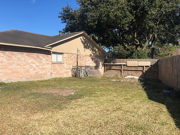 5th image of 15331 Flamingo Park