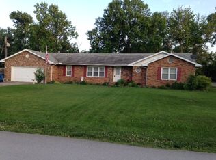 469 E Clauss Ave, Vincennes, IN