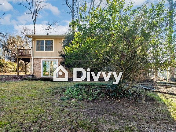 5th image of 1779 Woodhaven Dr