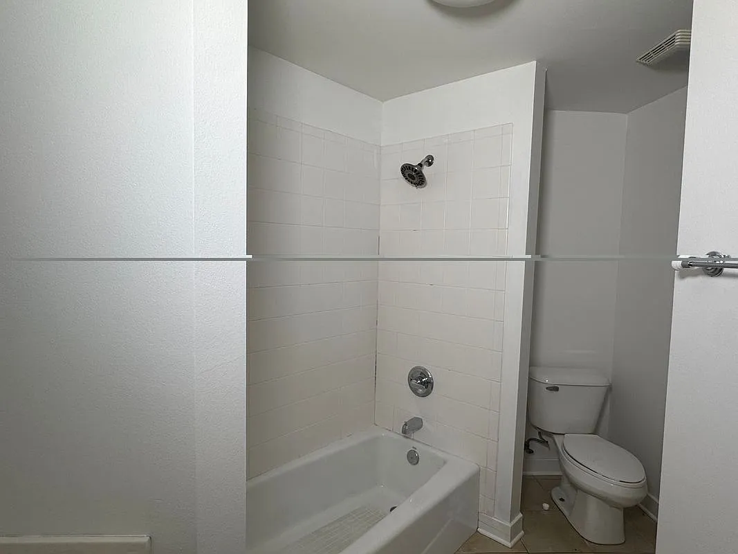 1 bed, 1.0 bath, 915 sqft, $1,500 — Photo 4