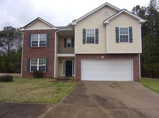 1967 Redwood Trce, Ellenwood, GA 30294
