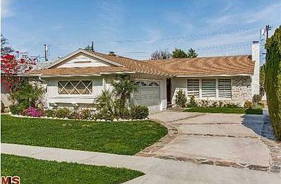 1st image of 13939 Cumpston St