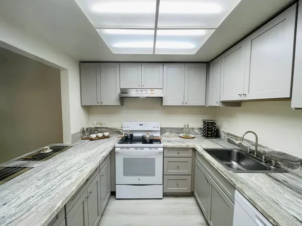 38625 Country Cmn, Fremont, CA 94536