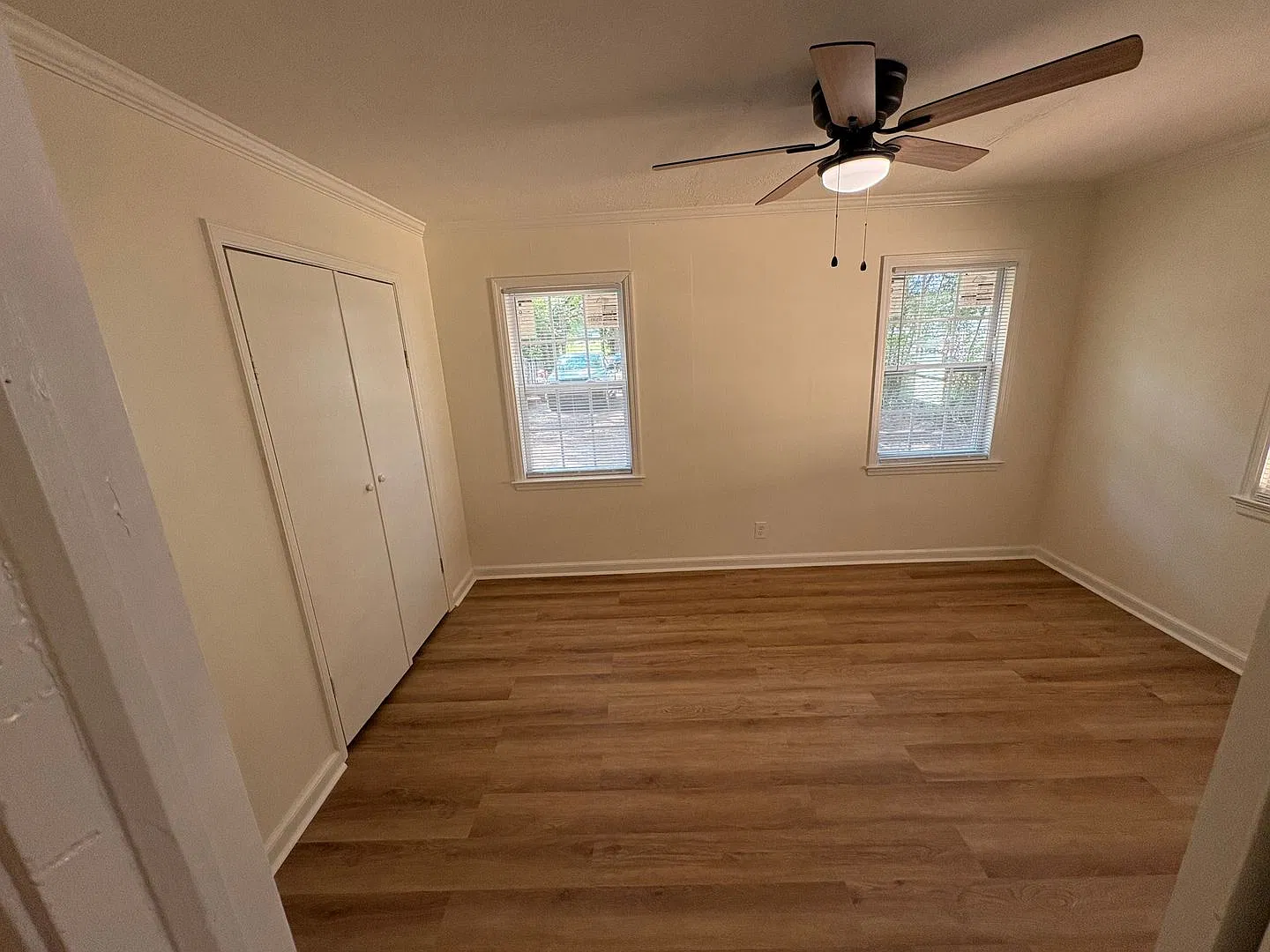 915 W Tift Avenue — Photo 4