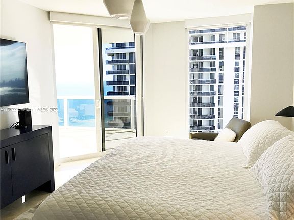 4th image of 4779 Collins Ave APT 3804