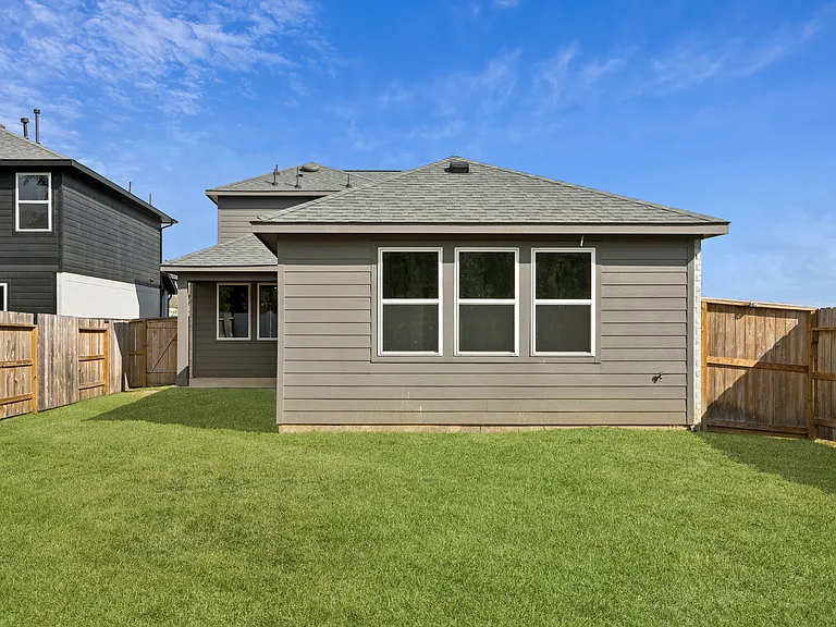 1120 Novelle Bend Dr — Photo 16