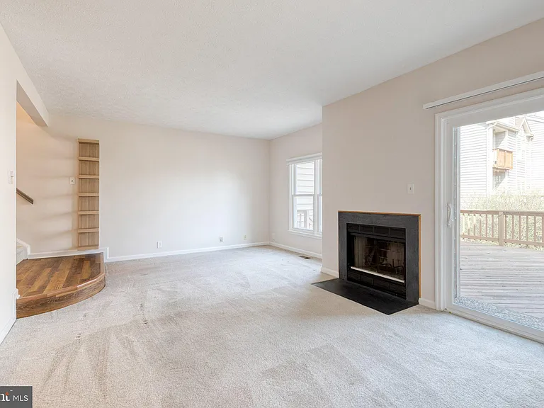 5933 Cedar Fern Ct — Photo 3
