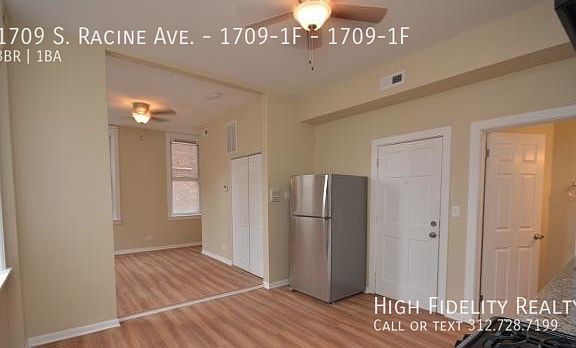 4th image of 1709 S Racine Ave APT 1F