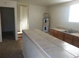 1138 W 2nd St, Merced, CA 95341