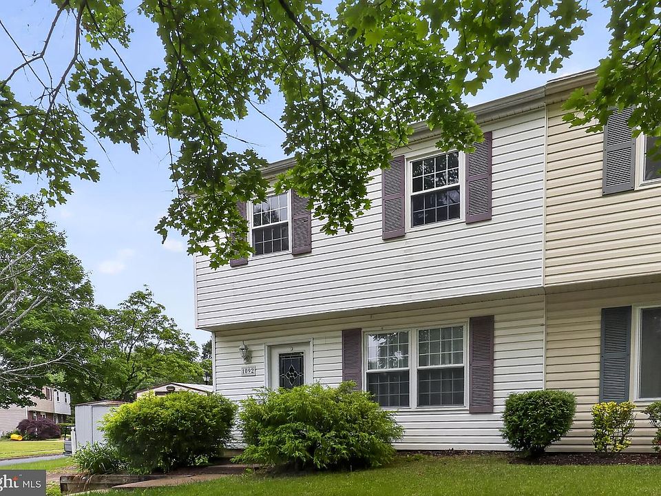 1st image of 1092 Brightleaf Ct