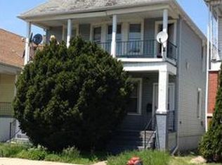 2989 Trowbridge St, Hamtramck, MI 48212
