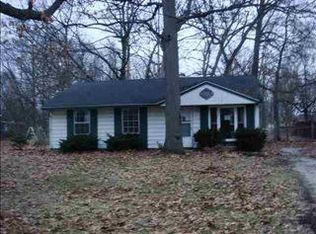 27825 Westwood Dr, Elkhart, IN 46514