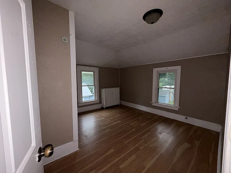 514 W Marion St #B — Photo 4