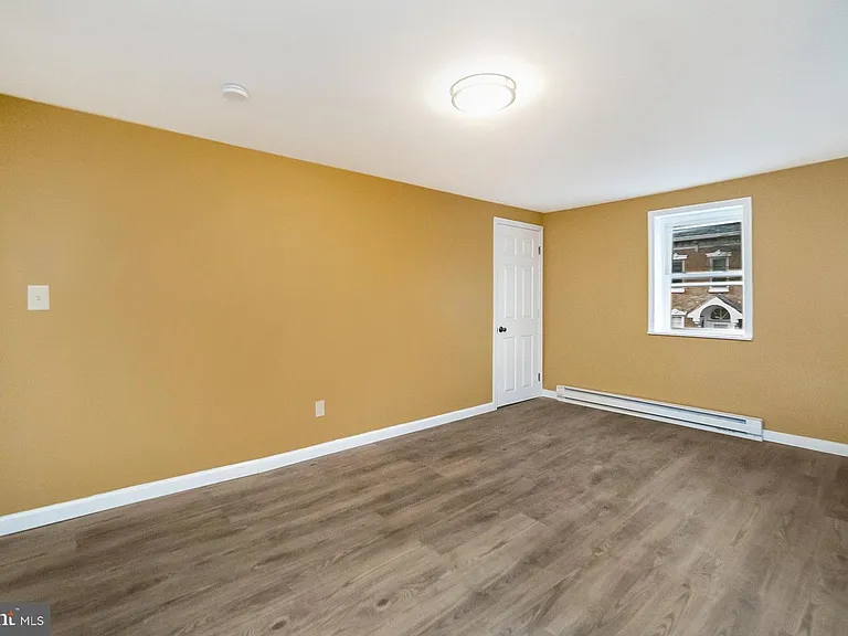 474 W Main St #3 — Photo 4