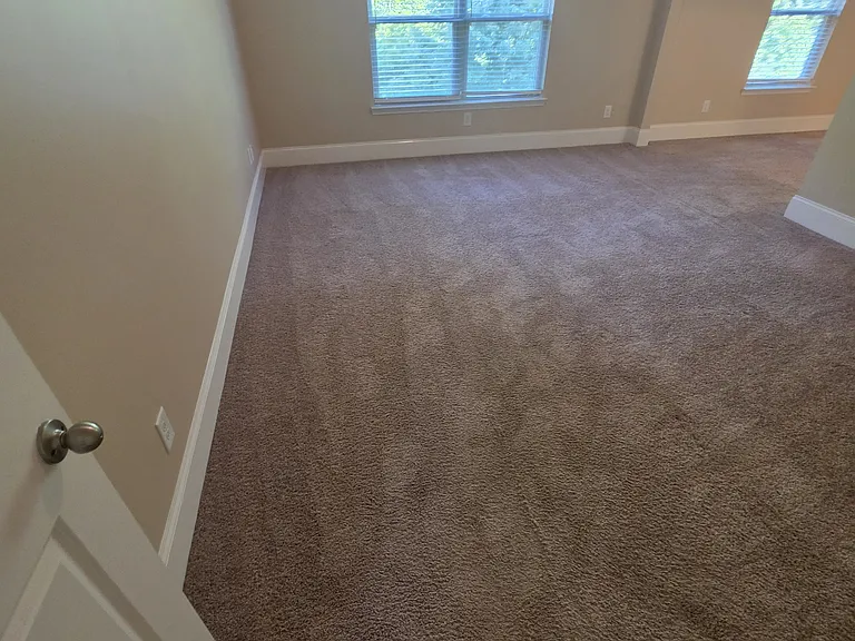 1449 Pond Overlook Dr — Photo 9