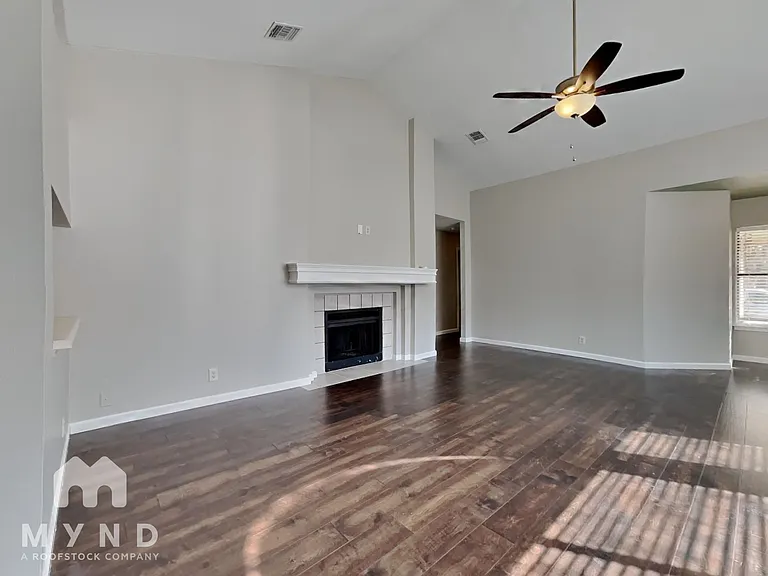 3403 Shallow Grv — Photo 5