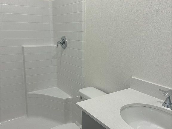 4th image of 4215 W Gary Ave