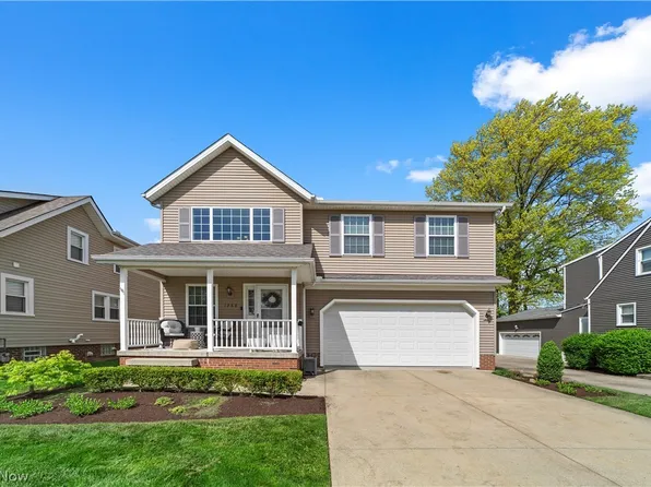 1266 Belrose Rd, Mayfield Heights, OH 44124