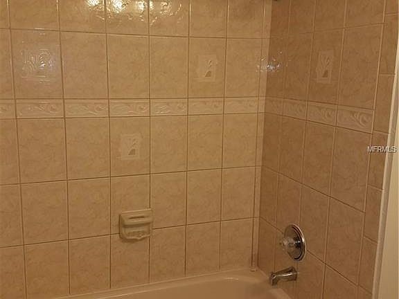 5th image of 6712 Rosemary Dr