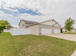 1610 19th Ave E, West Fargo, ND 58078