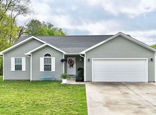 65 Brinegar Dr, Springville, IN 47462