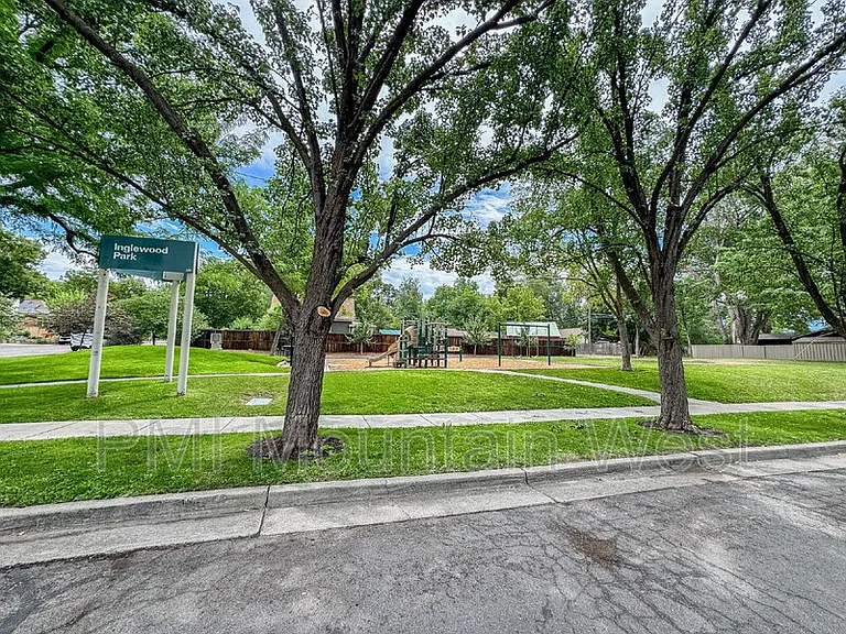 1134 S McClelland St — Photo 32