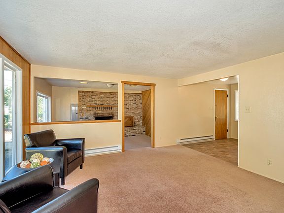 3rd image of 8427 Fawcett Ave
