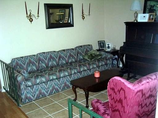 4th image of 5619 GREEN MANOR DR