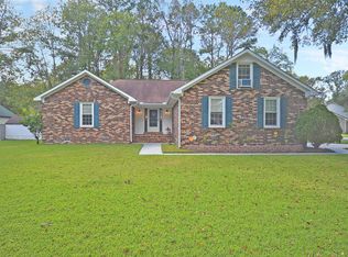214 Travelers Rest Blvd, Summerville, SC 29485