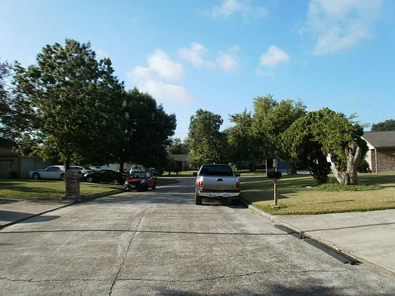 5th image of 2214 Rhyme Court Rd