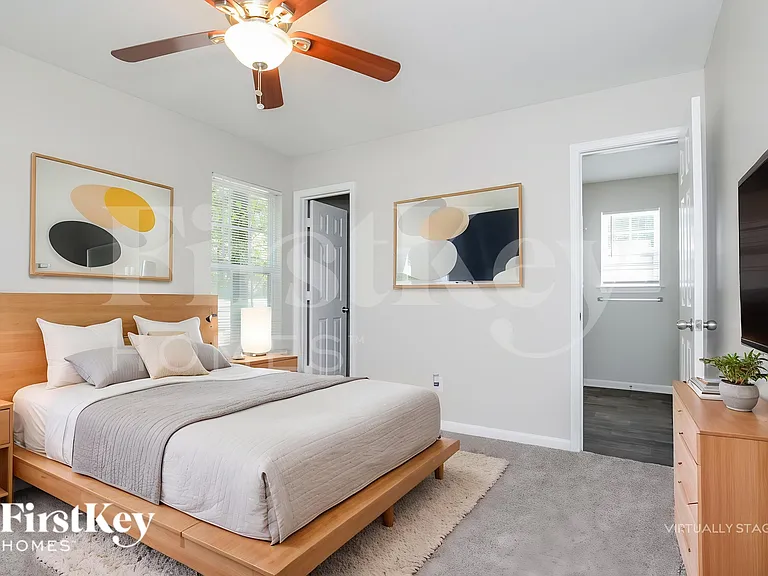 8723 Sharonbrook Dr — Photo 11