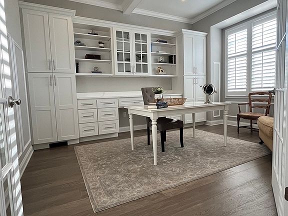 3rd image of 86 Glen Ellen Blvd #86