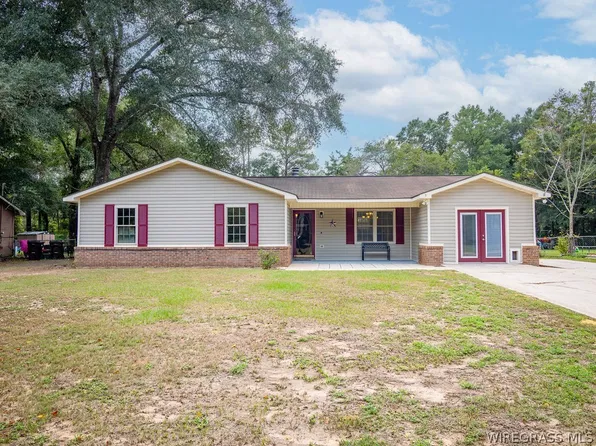 808 Old Newton Rd, Daleville, AL 36322