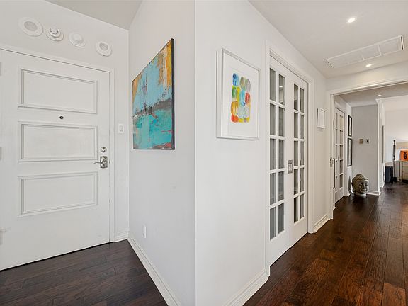 2nd image of 6211 W Northwest Hwy APT 604
