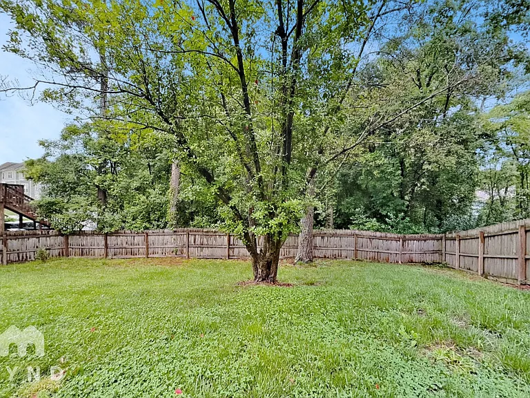 8539 Sharonbrook Dr — Photo 14