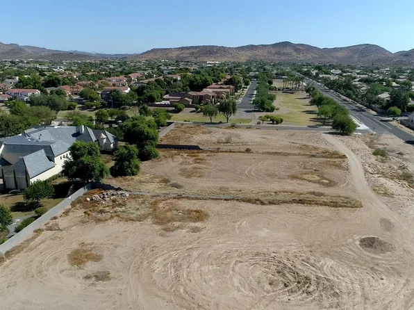 7392 W PINNACLE PEAK Road #4, Peoria, AZ 85383