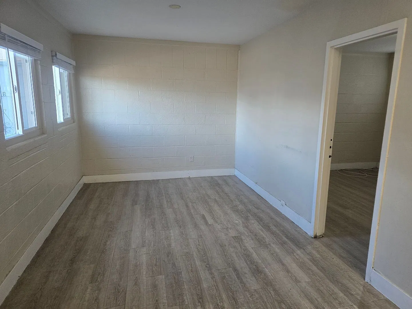 Hernandez Princeton 1911 North Las Vegas Nv 89030 — Photo 4