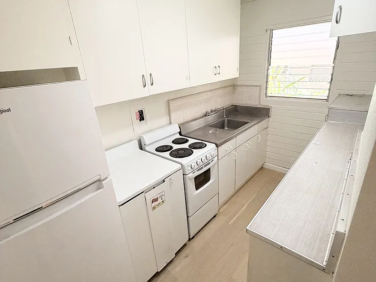 243 Liliuokalani Ave #106 — Photo 5