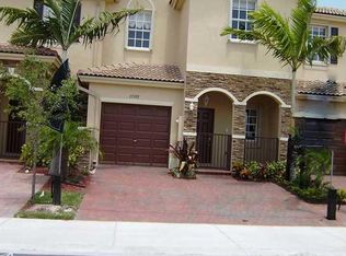 22388 SW 89th Path, Cutler Bay, FL 33190