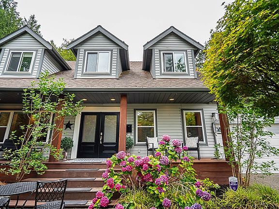 3rd image of 5244 Cambridge Ct