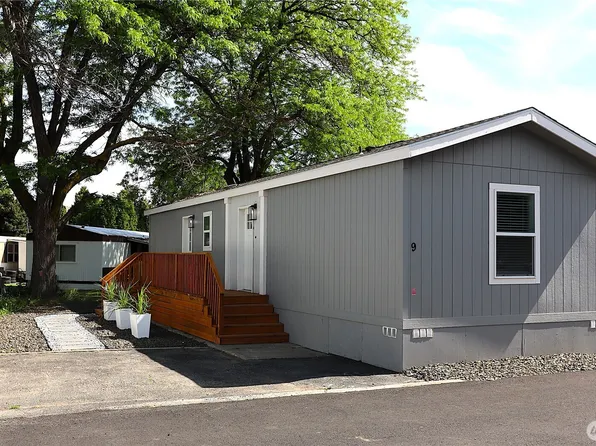 1060 N Wenas Road #9, Selah, WA 98942