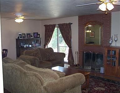 5th image of 529 E Main St
