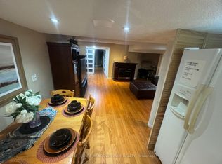 6921 Golden Hills Way N, Mississauga, ON L5W1T9